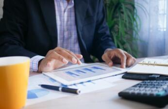 今日最新人民币兑林吉特实时汇率_今天MYR兑CNY实时汇率查询 2026年01月05日